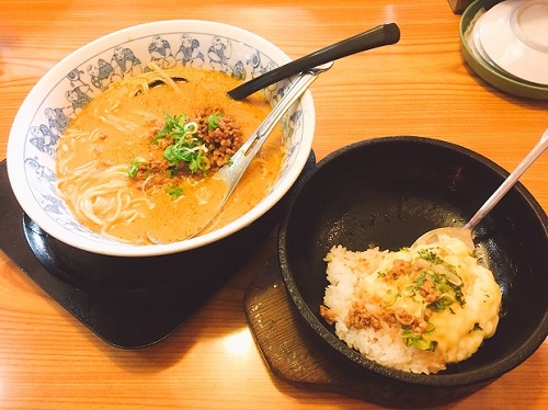 元祖タンタン麺とリゾット用ご飯の写真