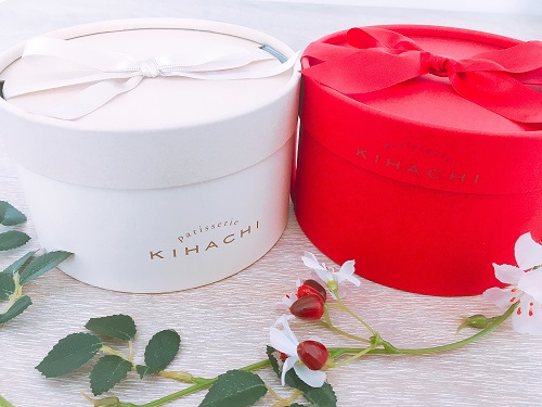 KIHACHI バームクーヘン白と黒の外装写真