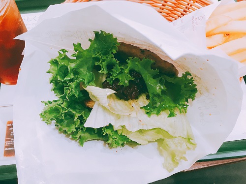 にくにくにくバーガーの商品写真