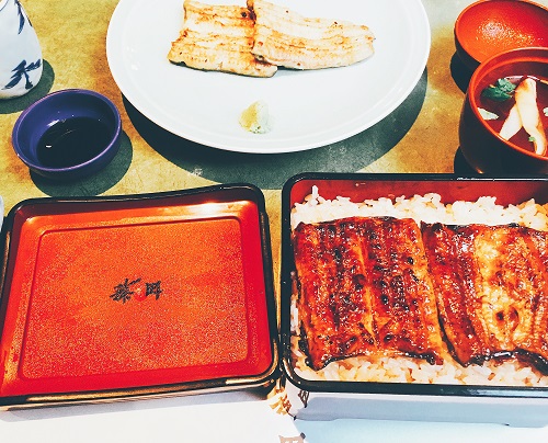 うなぎ藤田の蒲焼きと白焼き