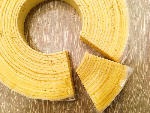 ユーハイムのバウムクーヘン 上から画像