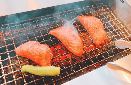 叙々苑の上ネギタン塩焼の炭火焼