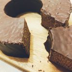 パリッとしたチョコの中にシットリなチョコ生地☆ダブルチョコバウム♬