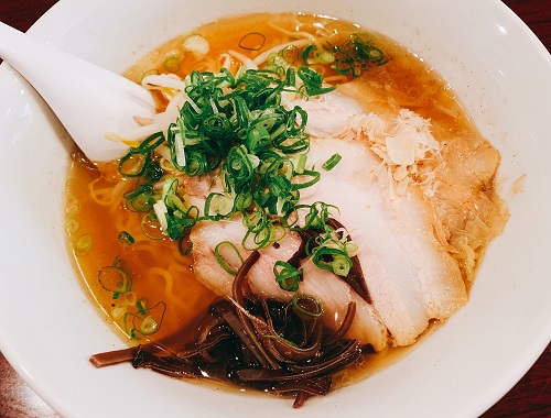 ラーメンミナミ十字星の十字星ラーメン