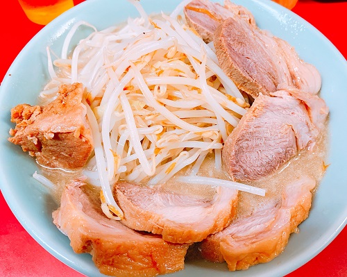 ラーメン二郎のぶたダブル
