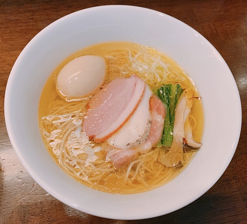 麺屋龍壽の特性芳醇中華そば(塩)