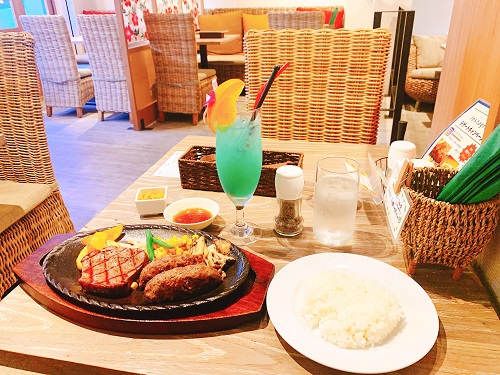 Pauhana(パウハナ)鴻池店の店内