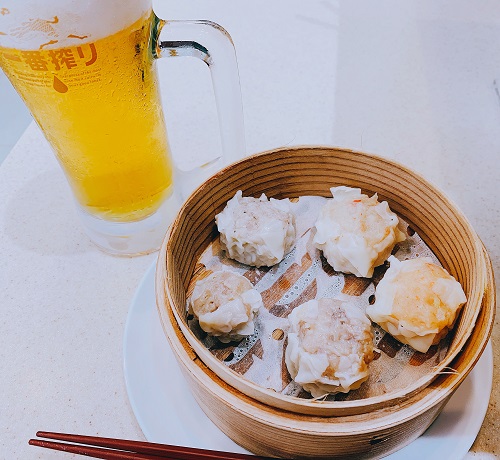 中華街 崎陽軒シュウマイBARのシウマイ5種盛り合わせ