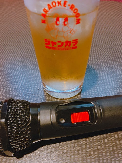 ASOKO de ONE PIECEの店舗前