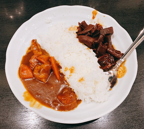 世界の山ちゃんの名古屋カレー