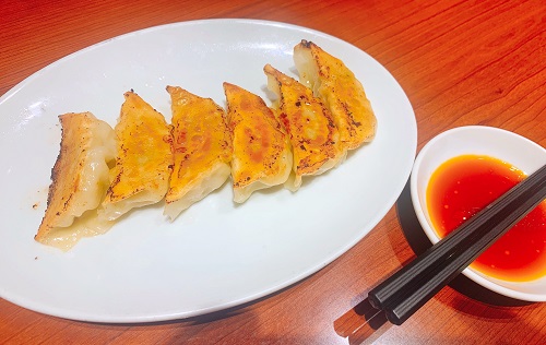 味仙のギョーザ