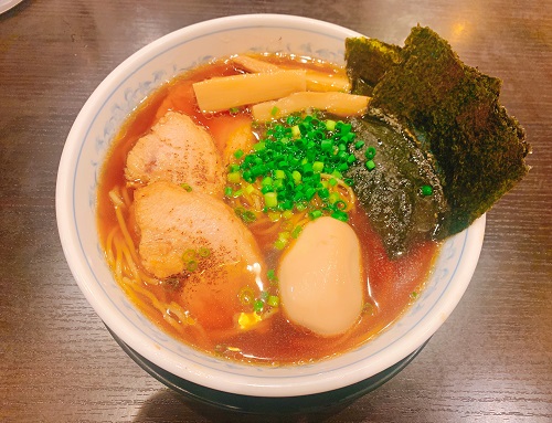横浜家系ラーメン 市ヶ家の玉子とんこつ醤油