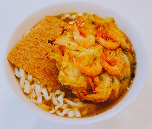 金ちゃんきつねうどんかき揚げアレンジ