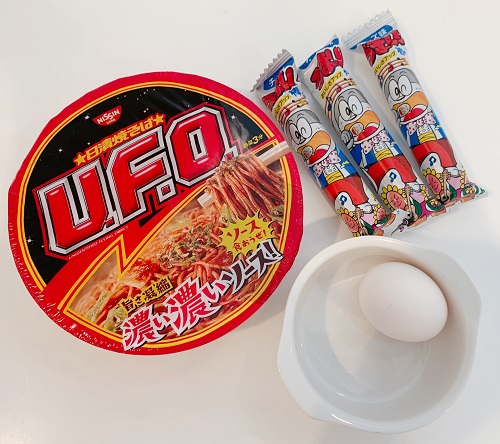 UFO焼きそばとアレンジ具材