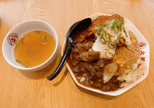 大阪王将のゴールデンカリー炒飯