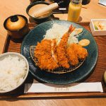 3種の揚げ物を食らう!そしてクオリティーが半端ない☆黄金色の豚のフライ御膳