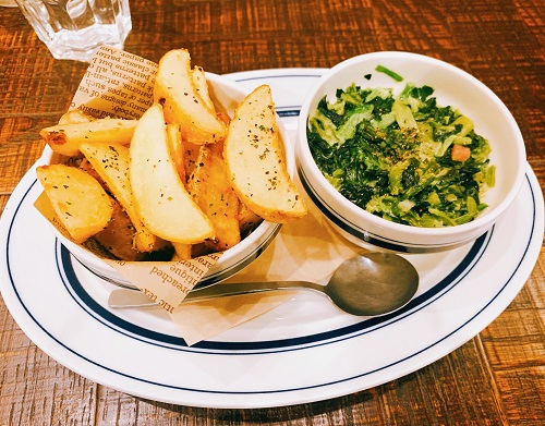 Gottie’s BEEF キュービックプラザ新横浜のジャーマンポテトフライとクリーミースピナッチ