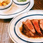 いやいや・・・そのままの塊で出て来るん?Gottie’s BEEFさんのイチボステーキ!