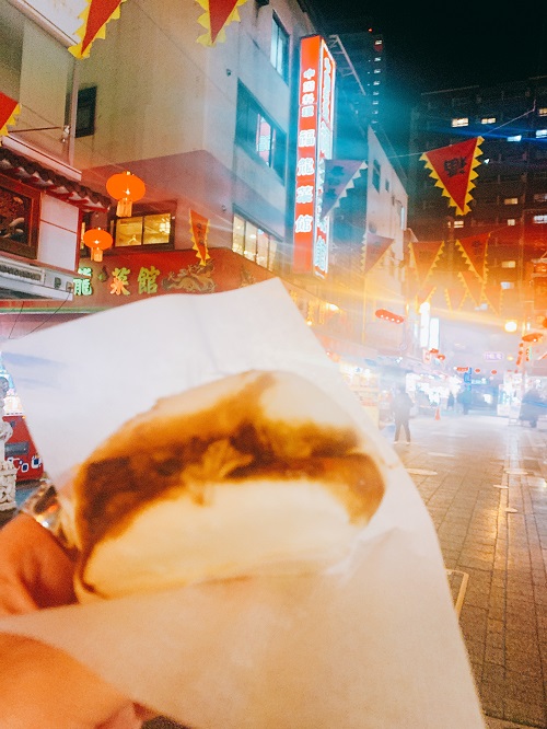 神戸南京町 銘記の角煮バーガー