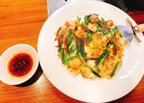 くるくる炭火焼き 民の海鮮チヂミ