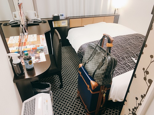 アパホテル＆リゾート 西新宿五丁目駅タワー