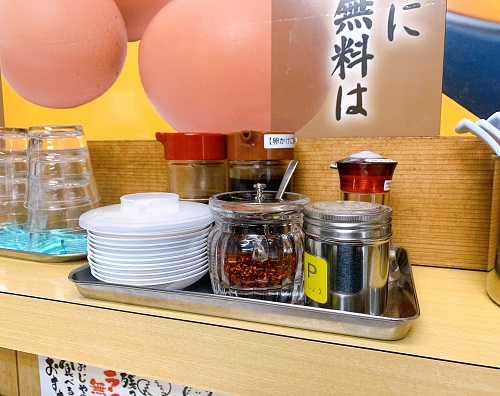 ラーメン東大本店の調味料