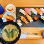 お手頃価格で食べられる寿司!ネタはお任せでいただきます♬ 鮨よし!