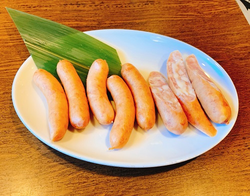 じゃんじゃかのウインナー二種盛り