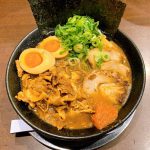 肉の量が凄すぎて・・・麺が足りない!麵屋頂点の徳島ラーメン頂点最強盛り☆