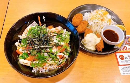 ガストの海老と山芋オクラのねばとろサラダ麺とカキフライ