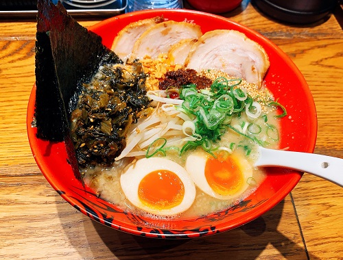 ラー麺 ずんどう屋 神戸三宮東店の全部のせらーめん