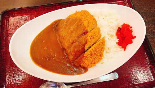 淡路SAのカツカレー