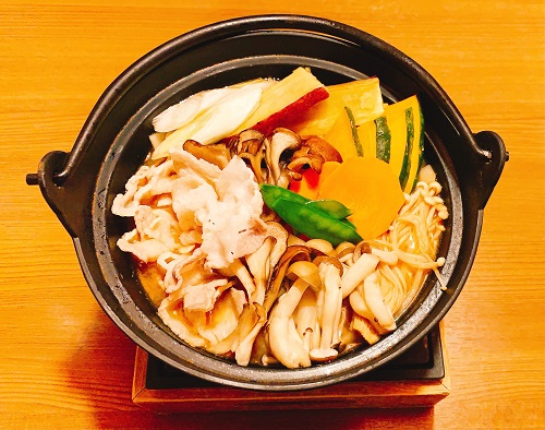 風林火山はなの舞の豚バラほうとう