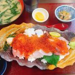 もはや丼でさえないw!とれたて食堂オススメのとれたて丼と天ぷら盛り合わせ♡