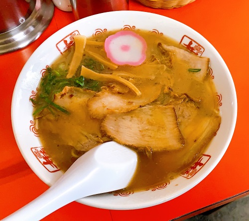 井出商店の特製中華そば