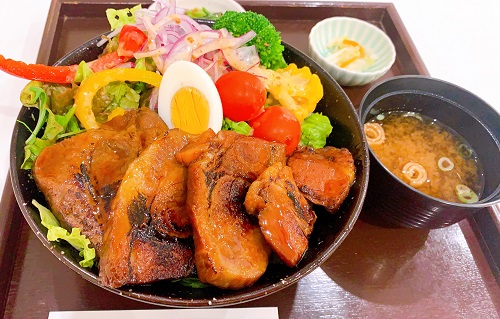 奈良のうまいものプラザのヤマトポークのチャーシュー丼