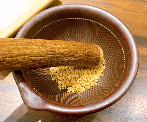 豚かつ専門 とんとんのごま