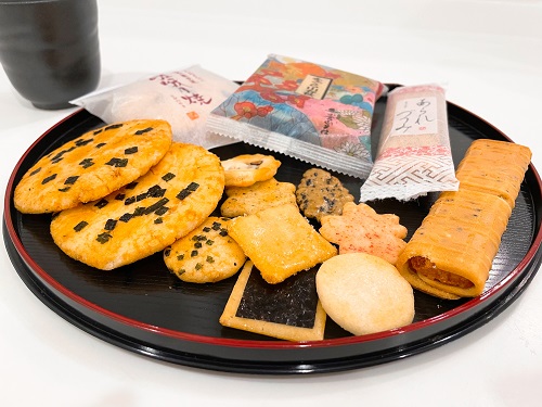 小倉山荘本町店 商品詰め合わせの写真