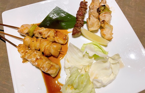 居酒屋まる坐の焼き鳥の盛り合わせ
