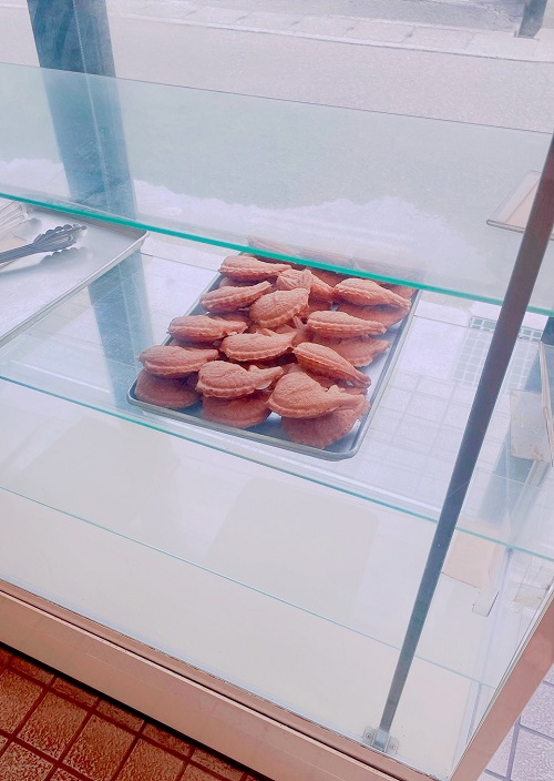 籔内平和堂のショーケース