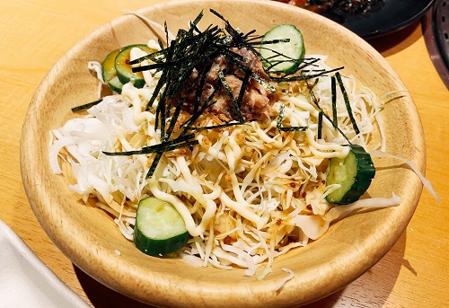 焼肉きんぐ 徳島沖浜店のきんぐのきゃべSABAサラダ