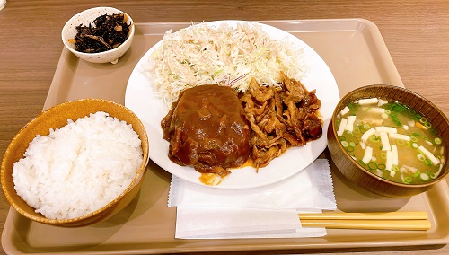 ベッセルホテル苅田北九州空港レストランのハンバーグ&牛カルビ焼肉W盛り