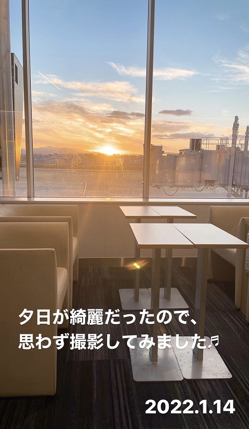 福岡空港で見た夕日(2022.1.14)