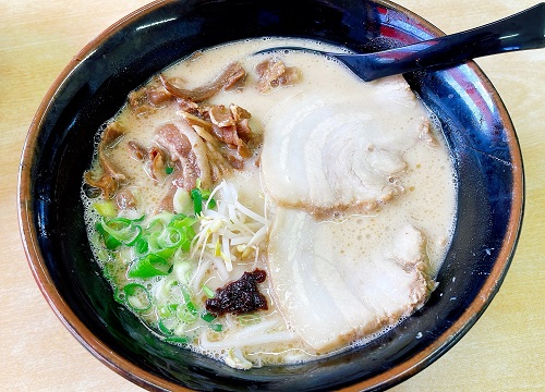 ひろっちゃんラーメンの豚骨肉チャーシュー