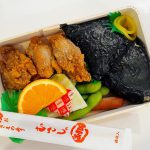 「新広島駅」むすびむさしさんの若鶏むすびは塩が味の決め手!
