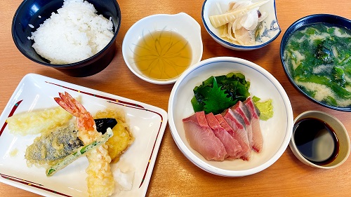 活魚料理 びんび家のおまかせ定食