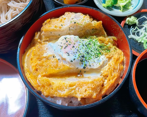 お食事処 まるやのカツ丼