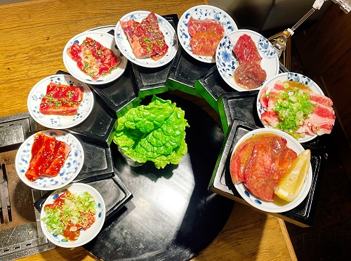 熟成焼肉 肉源 六本木店の三十日熟成十段盛り
