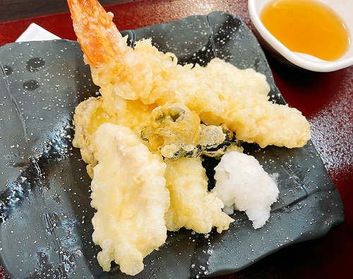 とれたて食堂 天ぷら定食