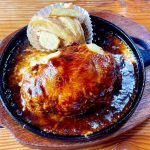 とにかく!ボリュームが半端ないwカナダ館さんのハンバーグが満腹感を運んでくれる♬